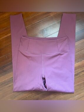 Purple Girlfriend Collective Leggings